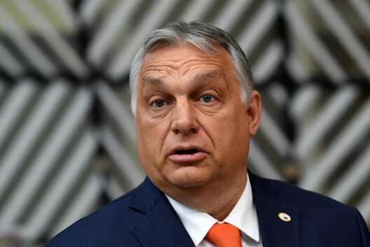 Венгрия заблокировала новый транш на закупку вооружения для Украины-1200x800